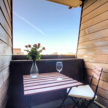 Les Marinas-4 By Interhome