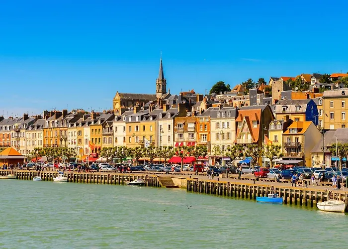 Les Marinas-4 By Interhome